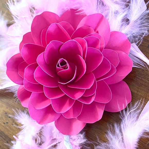 Set of 8 Marvelous 3D Shaded Camellias Flowers - Brand New - Picture 10 of 16